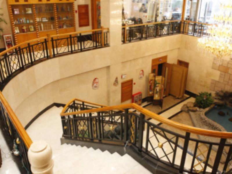Guangzhou Yuehai Hotel Exterior photo
